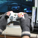 Illustration for article titled USB Heated Gloves for Chilly Gamers